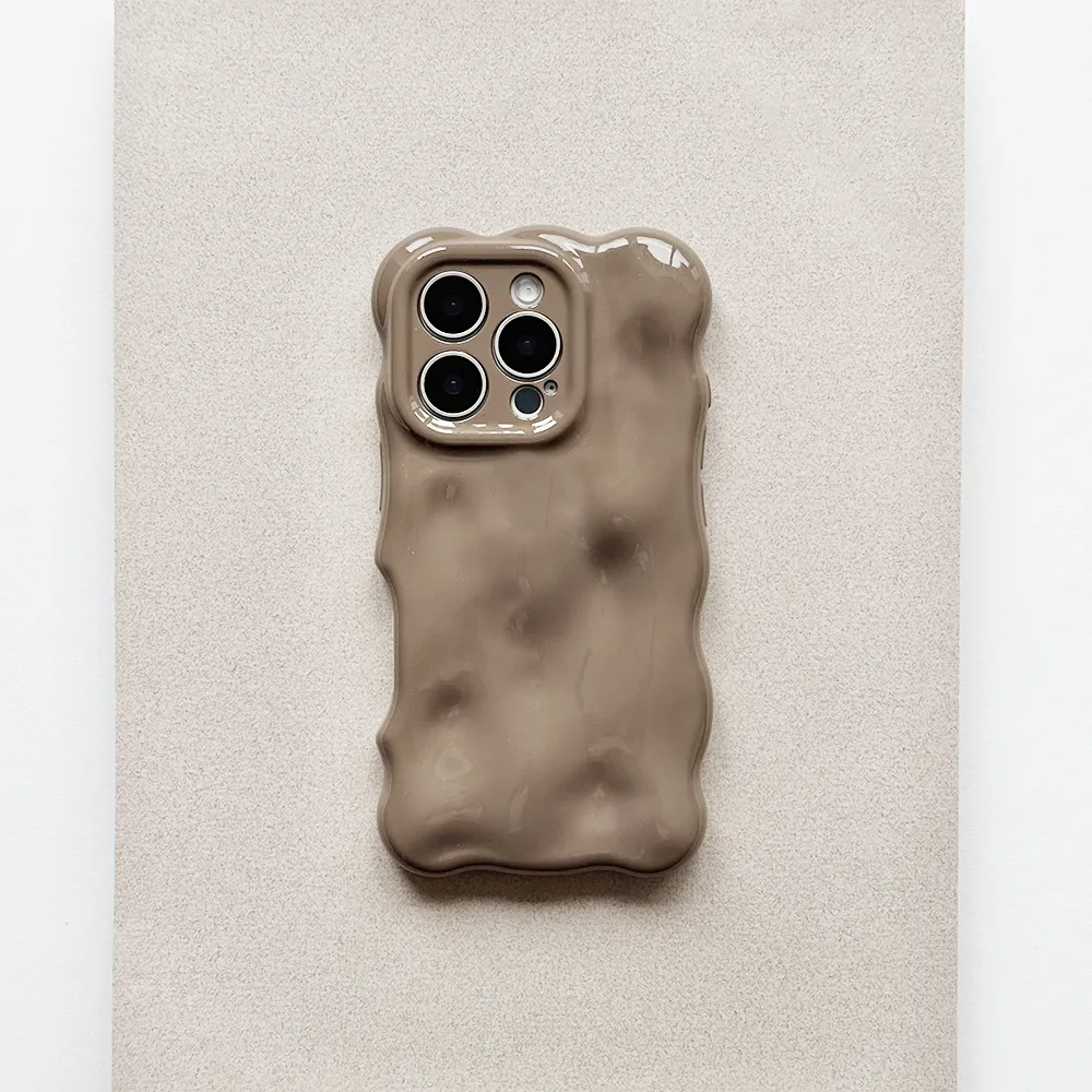 Compact Structure 3D Bubble Phone Case - Mocha