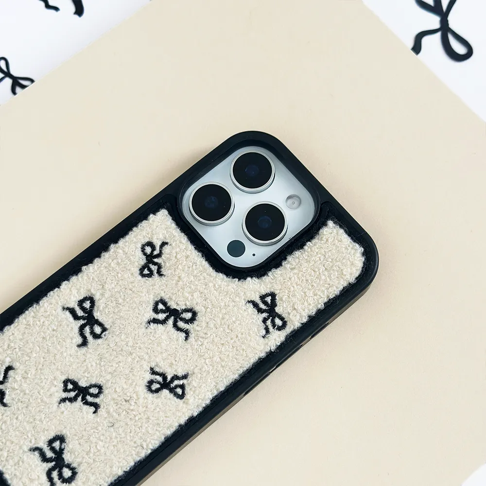 Vivid Surface Detail Elegant Pattern Boucle Bows Phone Case