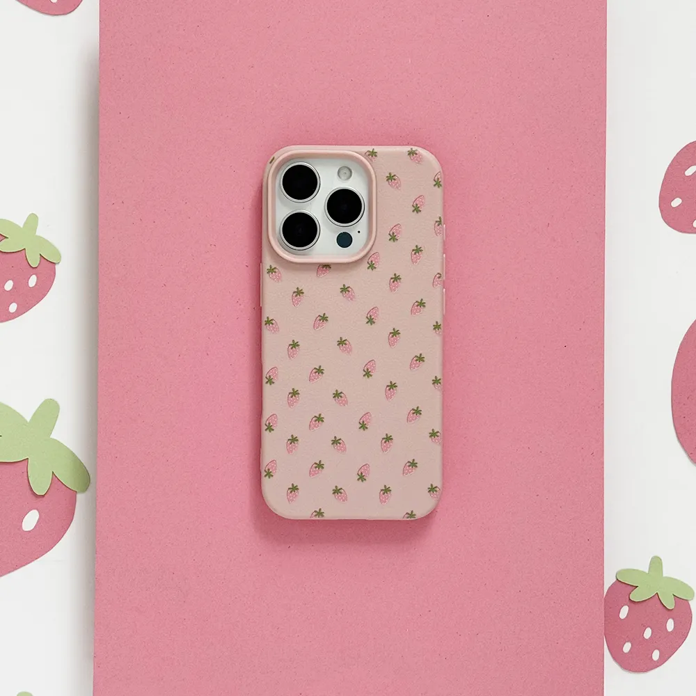 Compact Edge Ditsy Strawberries Phone Case - Powder Pink
