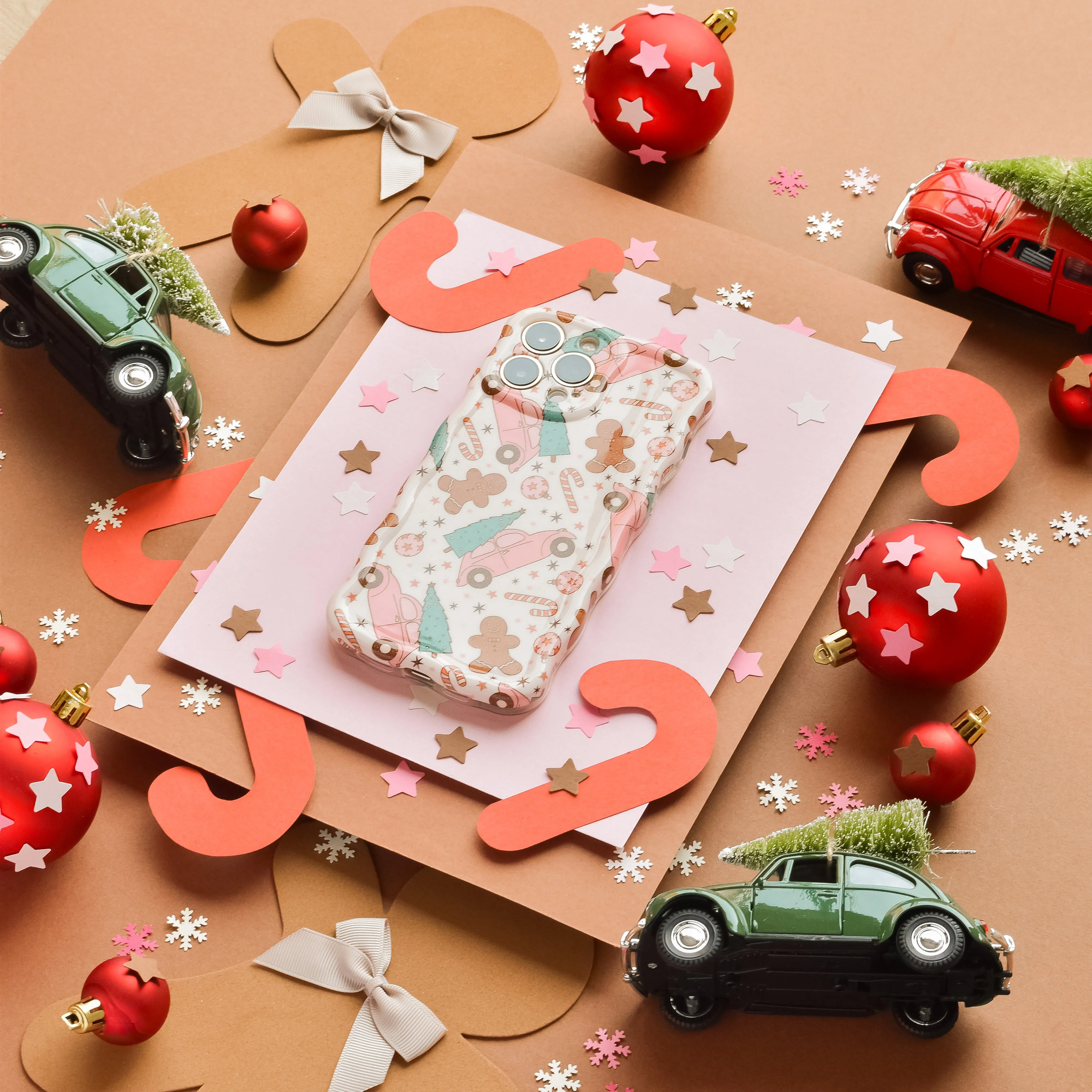 Wavy Phone Case - Driving Home for Christmas Impact shield Trendy Detailing