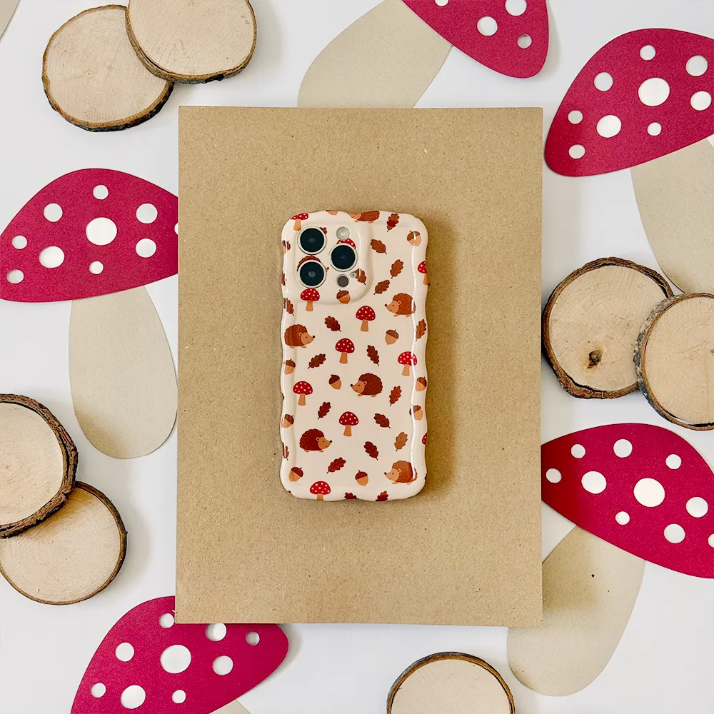 Wavy Phone Case - Forest Friends Elegant Finish Design Comfort Detail