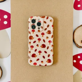 Refined Pattern Premium Material Wavy Phone Case - Forest Friends