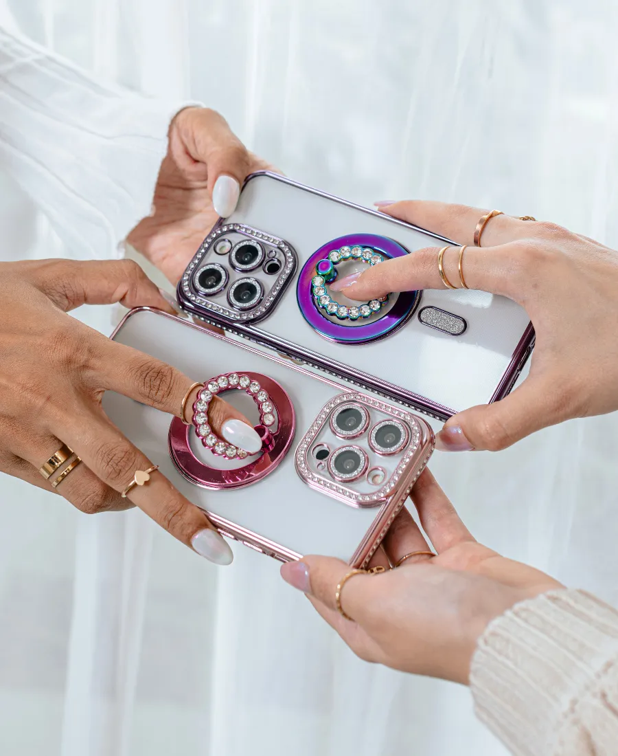 Modern Look Pink Glam MagSafe Phone Case