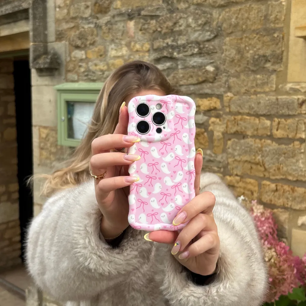 Wavy Phone Case - Cute Ghosts Soft touch layer Slim Edge