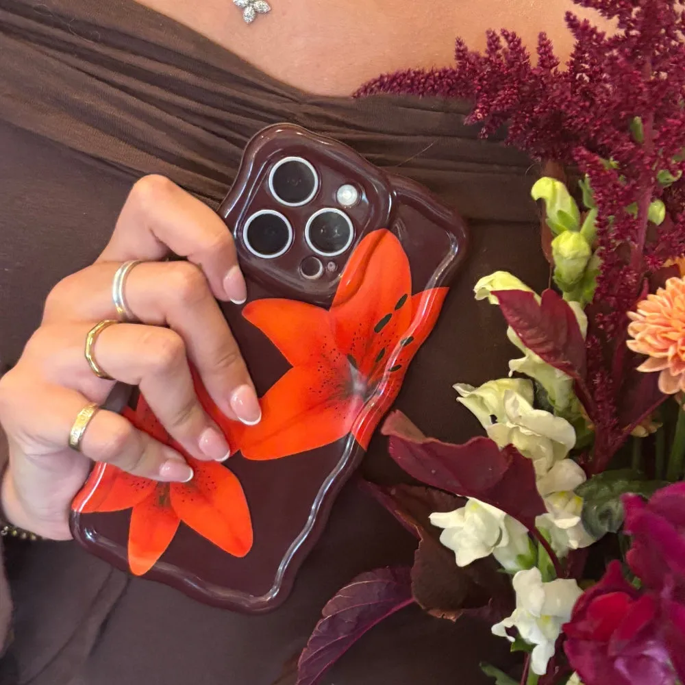 Comfort Build Wavy Phone Case - Cinnamon Lily
