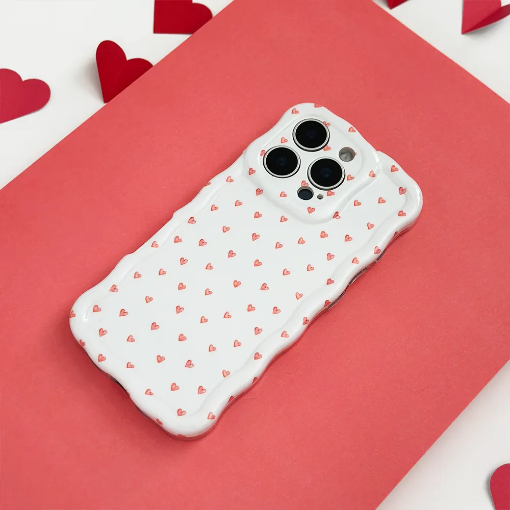 Wavy Phone Case - Mini Hearts easy installation