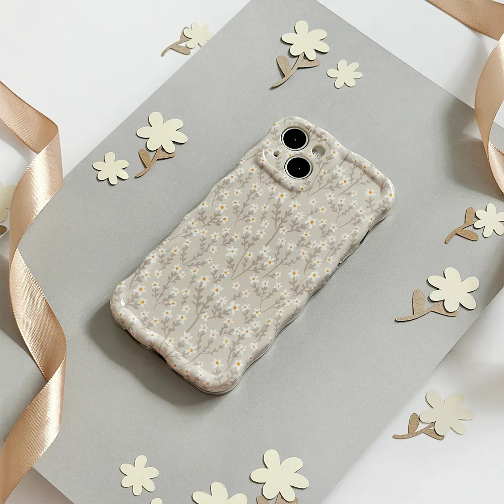 Wavy Phone Case - Nude Flowers Minimal Edge
