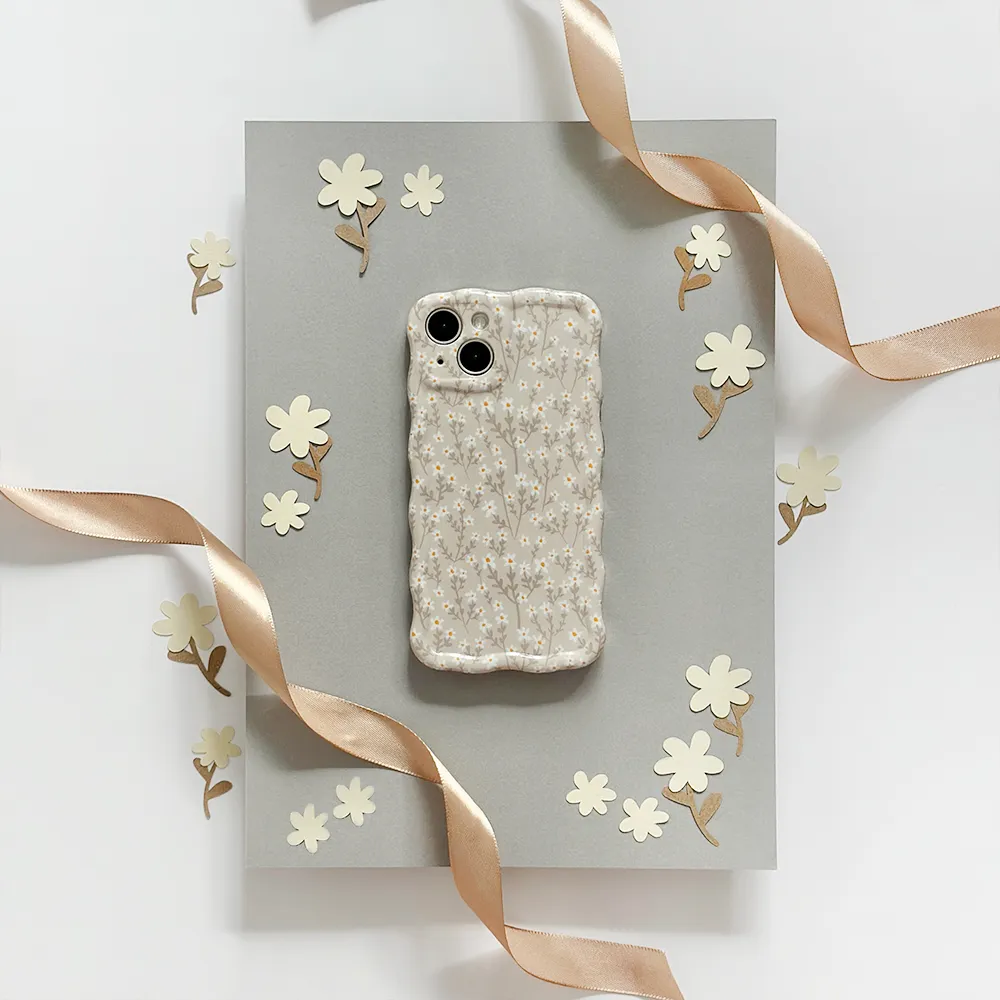 Wavy Phone Case - Nude Flowers Portable Accessory